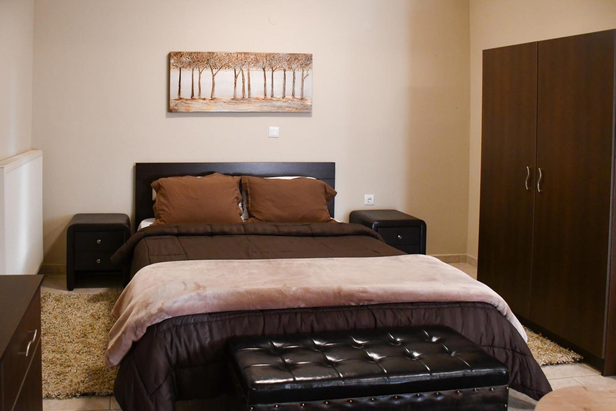 Toula Rooms Ангистрон Экстерьер фото