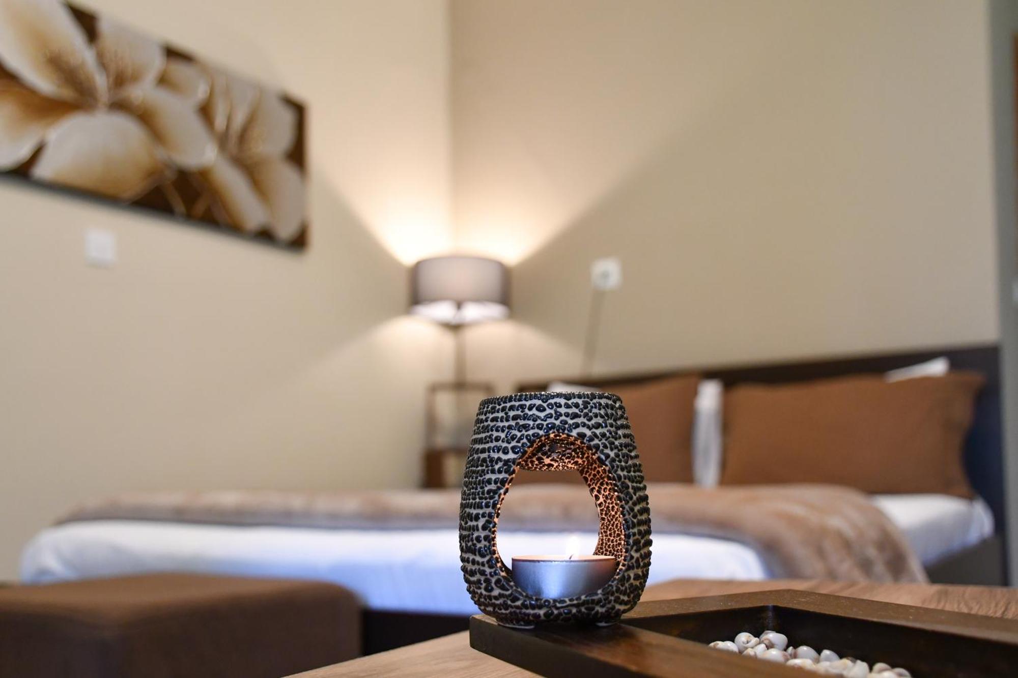 Toula Rooms Ангистрон Экстерьер фото
