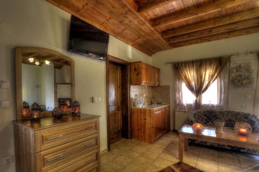Toula Rooms Ангистрон Номер фото